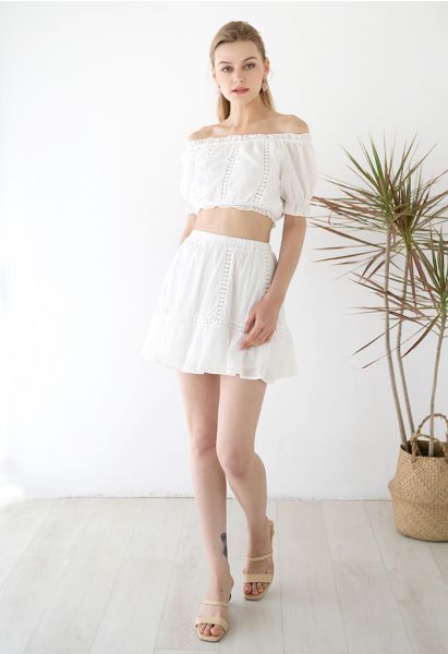 Flock Punkt Off-Shoulder Crop Top und Rock-Set in Weiß