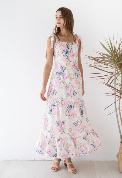 Maxikleid mit rosa Blumenstickerei und Ösen