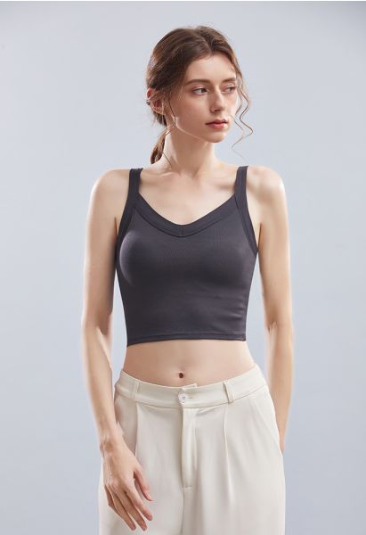 Weiches Crop-Tanktop mit V-Ausschnitt in Rauch