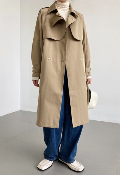 Trenchcoat mit Nietenknopf und Sturmklappe in Khaki