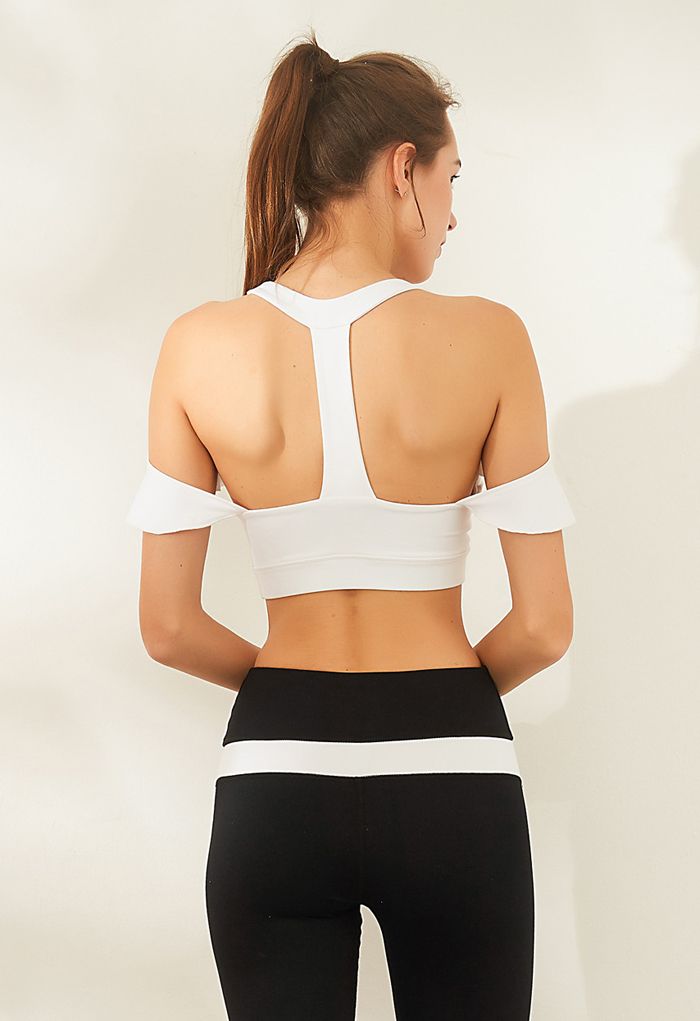 Sport-BH mit Rüschenbesatz, I-förmiger Rückenpartie, in Weiß