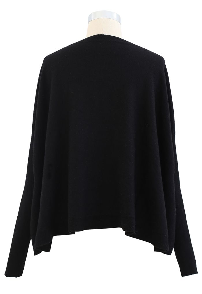 Soft Flare Hem Cape Pullover in Schwarz