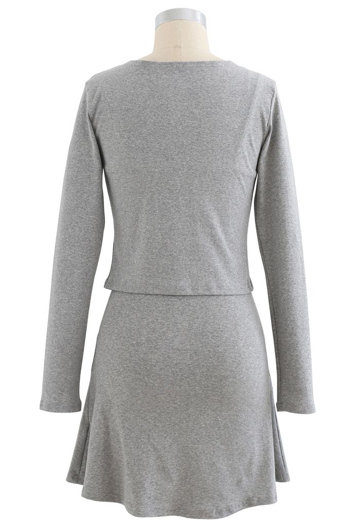 Baumwollmischung V-Ausschnitt Knopf Twinset Kleid in Grau