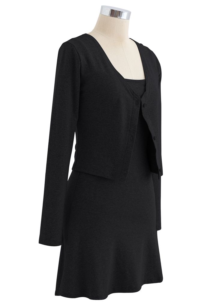 Baumwollmischung V-Ausschnitt Knopf Twinset Kleid in Schwarz