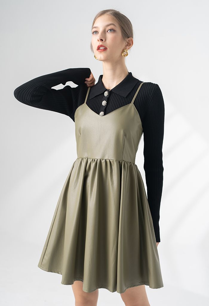 Cami-Minikleid aus weichem Kunstleder in Khaki