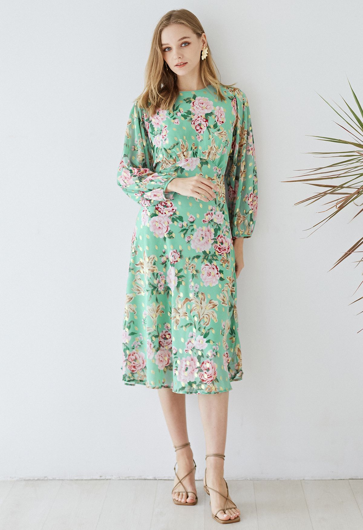 Floral zu sehen Midikleid mit Goldfleck in Mint