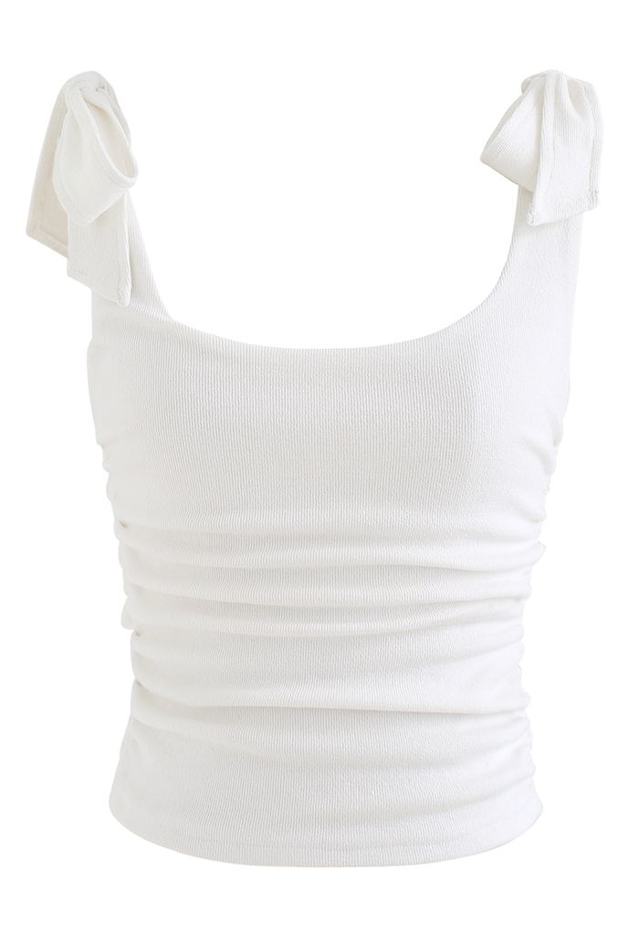 Ernte Camisole mit seitlicher Schleife und Rüschen in Weiß