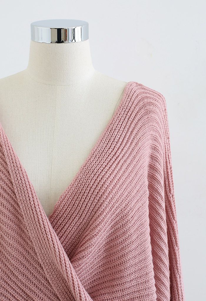 Strickpullover mit verdrehten Fledermausärmeln vorne in Pink