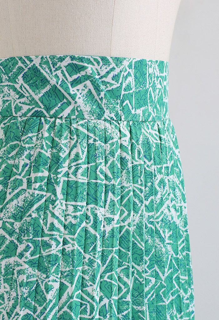 Unregelmäßiger, plissierter, asymmetrischer Maxirock in Grün