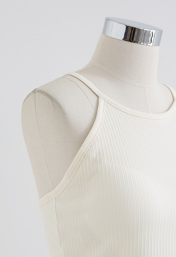 Geripptes Neckholder-Top mit Racerback in Creme