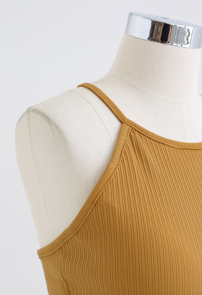 Geripptes Neckholder-Top mit Racerback in Kürbis