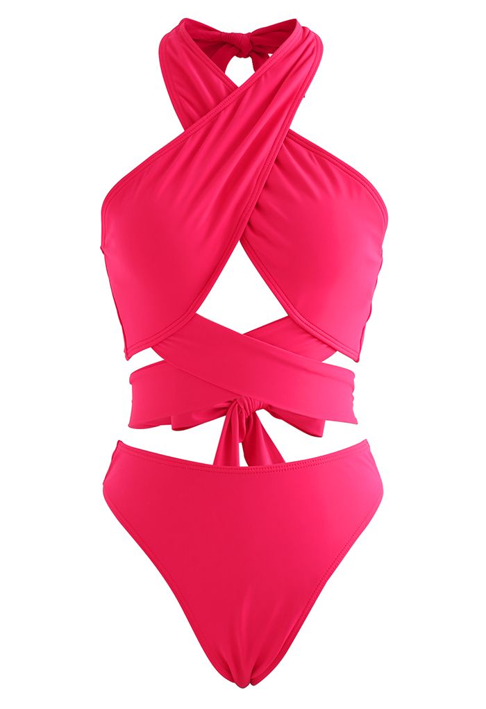 Leidenschaftliches rotes Neckholder Bikini Satz 