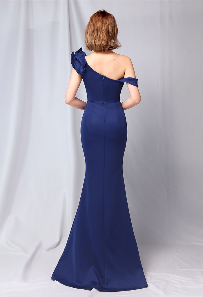 Rüschen-One-Shoulder-Nixe-Satin-Kleid in Marineblau