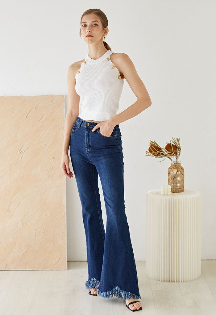 Klassische Flare-Jeans mit Troddelsaum und Taschen in Marineblau