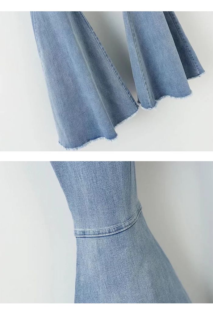 Dehnbare Flare-Jeans mit ungesäumtem Saum in Hellblau