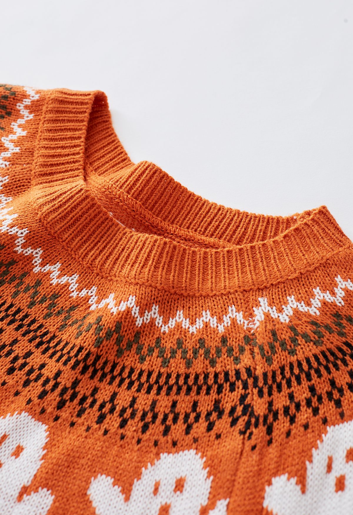 Niedlicher Geister-Strickpullover mit langen Ärmeln in Orange