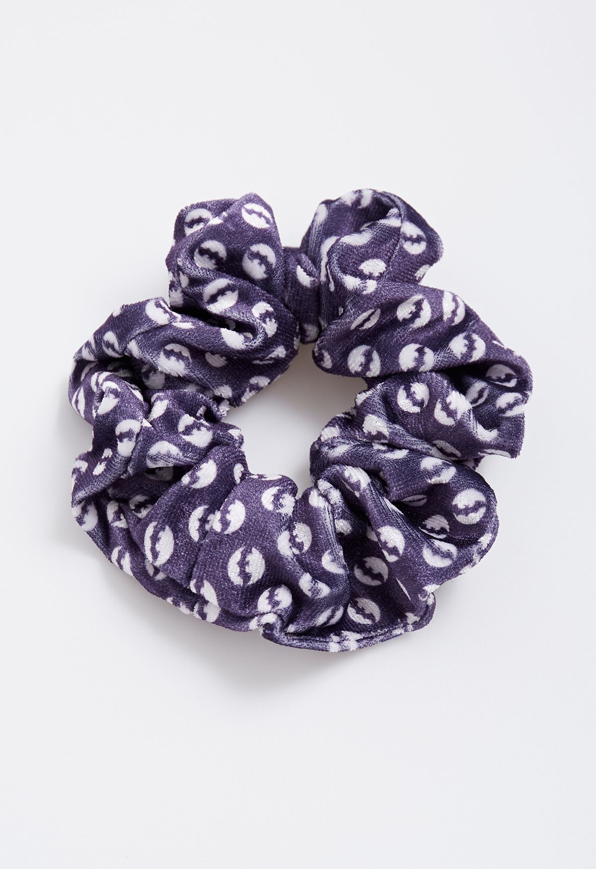 Verspieltes Halloween-Vibe Lila Scrunchies Set