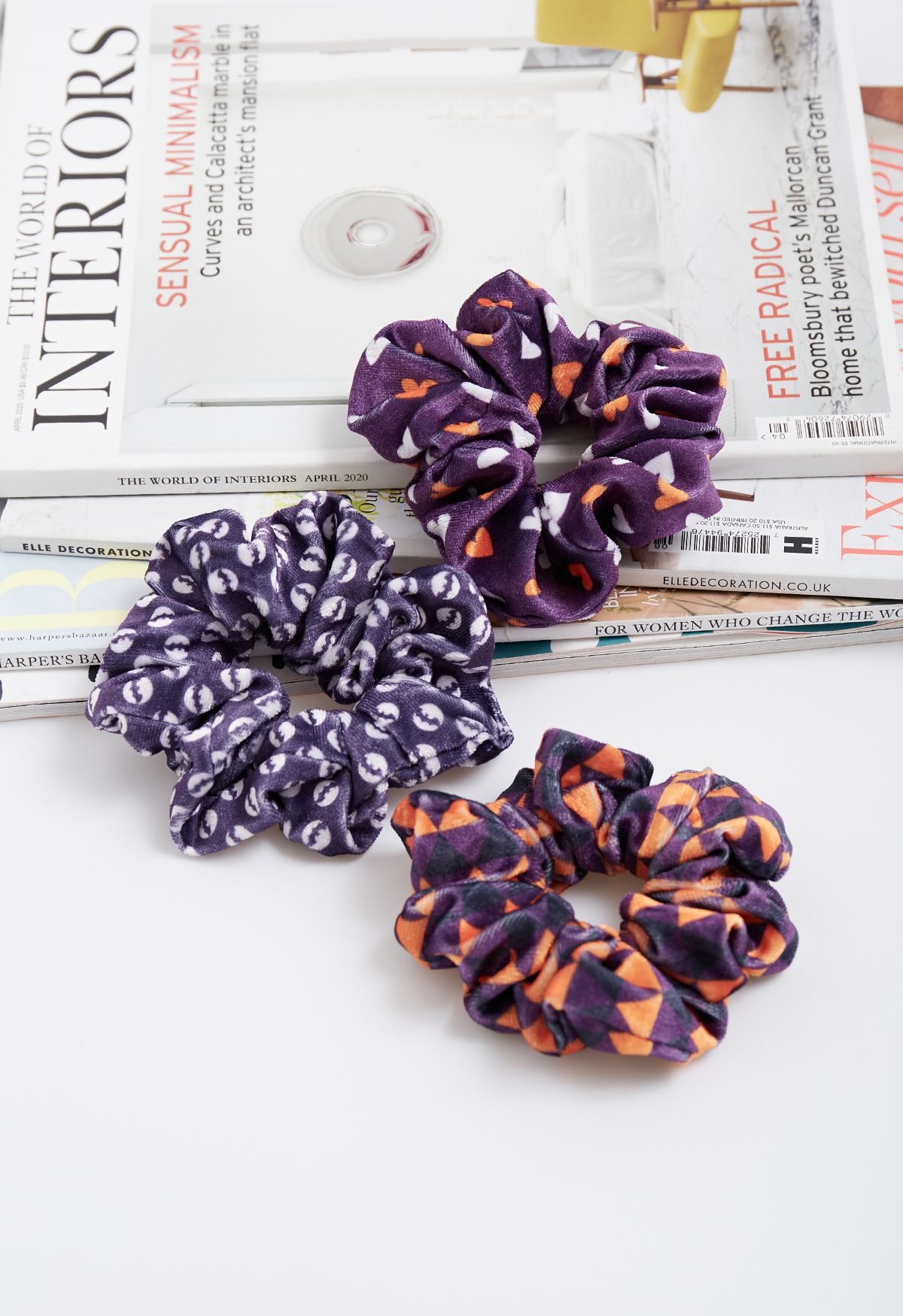 Verspieltes Halloween-Vibe Lila Scrunchies Set