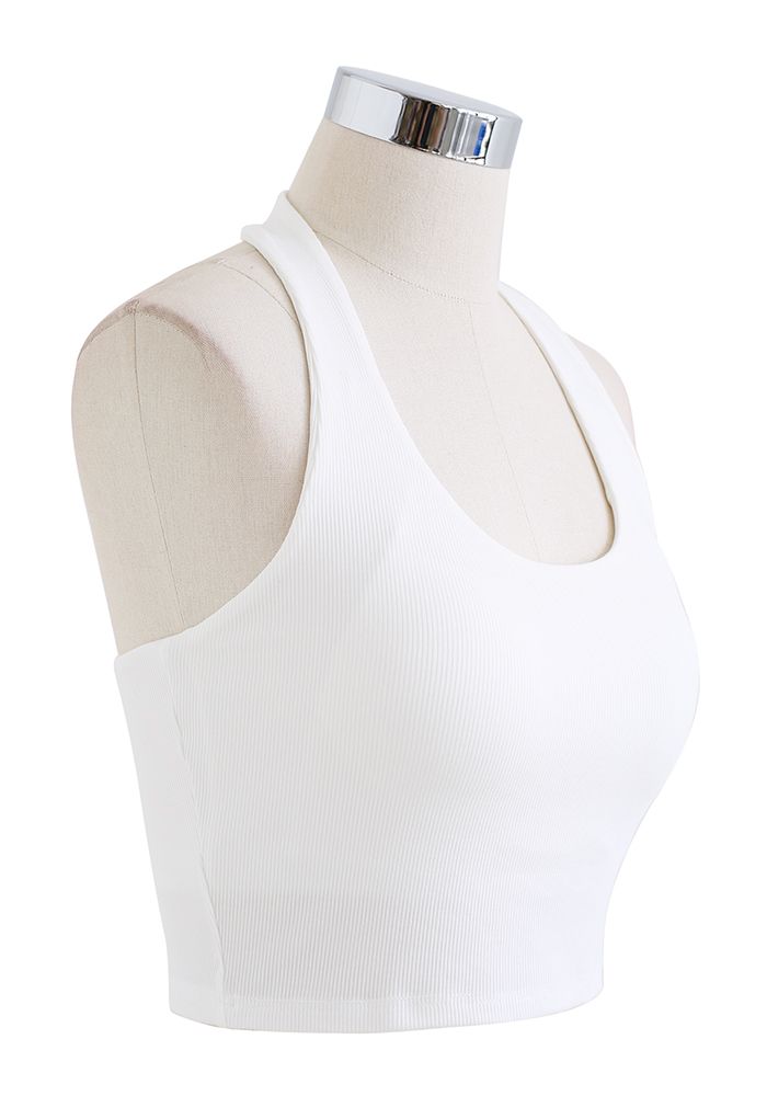 Rückenfreies Crop-Top mit Neckholder in Weiß