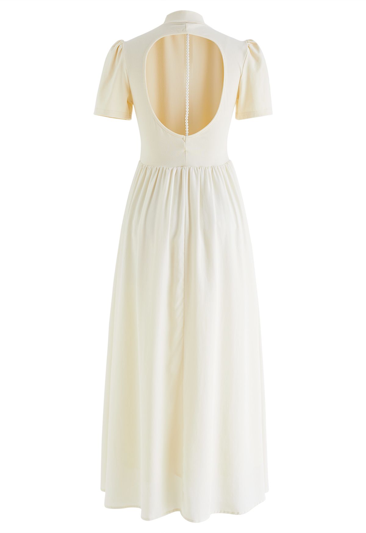 Pearly Cutout Back Kurzarmkleid in Creme