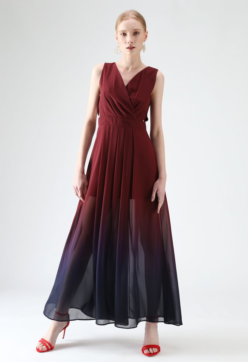 Ärmelloses Maxikleid von Gradient Revelry in Wine