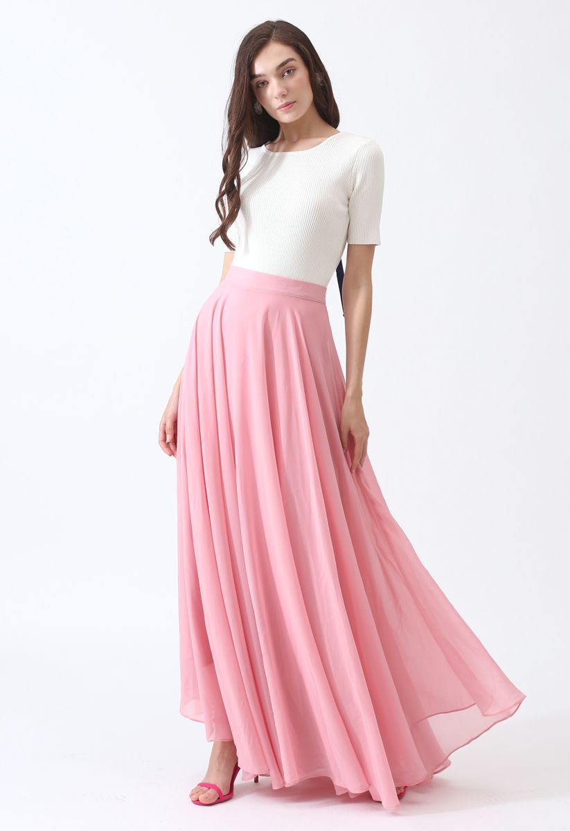 Zeitloser Favorit – Chiffon Maxirock in Pink