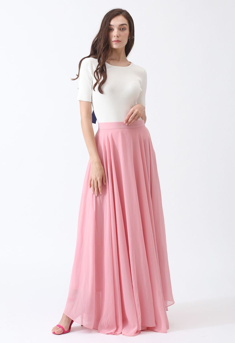 Zeitloser Favorit – Chiffon Maxirock in Pink