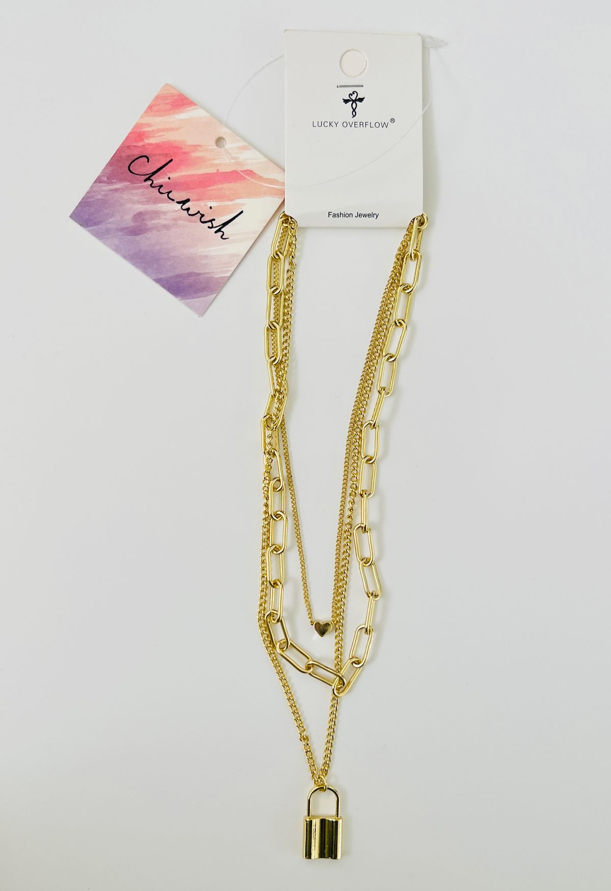 Mehrschichtige Halskette mit Verschlusskette in Gold
