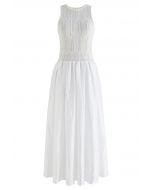 Ärmelloses Kleid mit gespleißter Struktur in Weiß